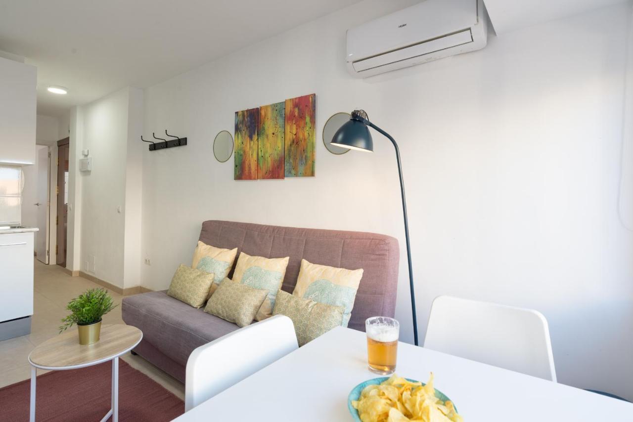 Apartament Mp6-Cathedral Views Apt Right On The Beach Malaga Zewnętrze zdjęcie