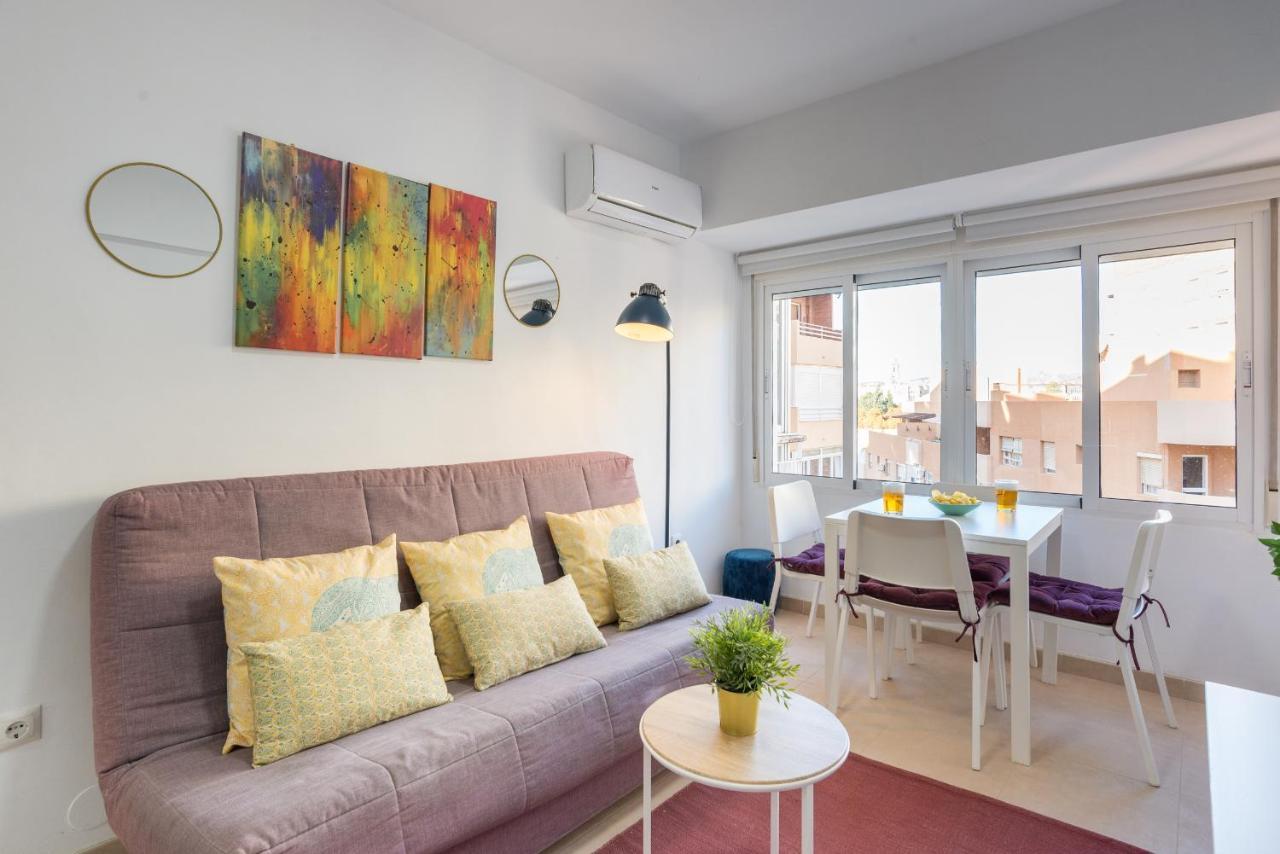 Apartament Mp6-Cathedral Views Apt Right On The Beach Malaga Zewnętrze zdjęcie