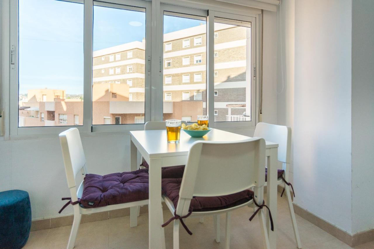 Apartament Mp6-Cathedral Views Apt Right On The Beach Malaga Zewnętrze zdjęcie