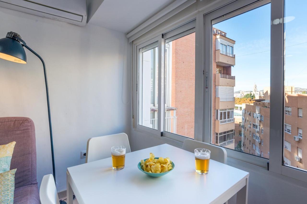 Apartament Mp6-Cathedral Views Apt Right On The Beach Malaga Zewnętrze zdjęcie