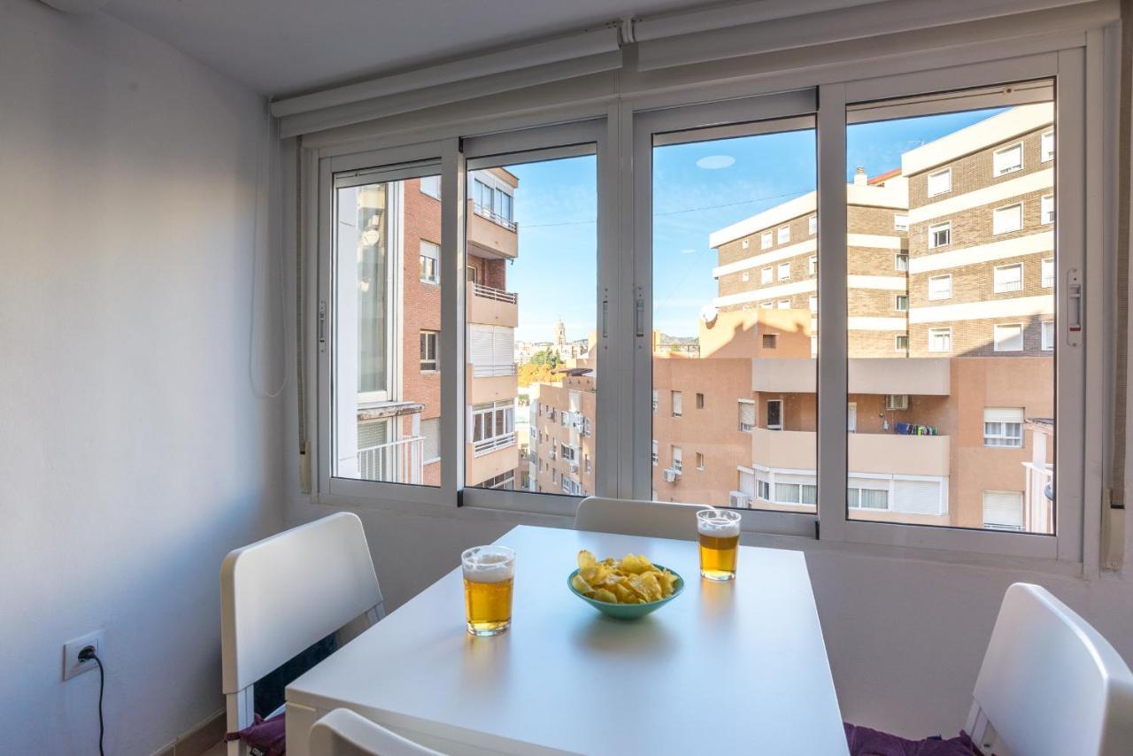 Apartament Mp6-Cathedral Views Apt Right On The Beach Malaga Zewnętrze zdjęcie