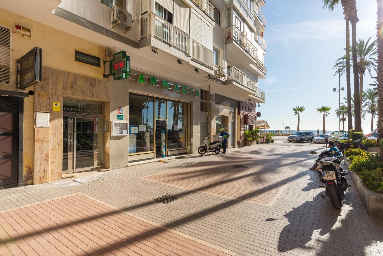 Apartament Mp6-Cathedral Views Apt Right On The Beach Malaga Zewnętrze zdjęcie